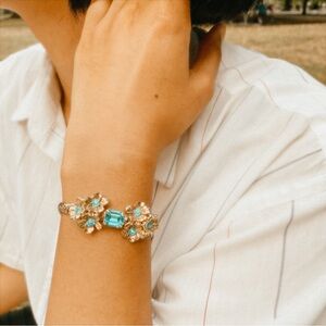Vintage - Braided Gold-tone Aquamarine Rhinestone Crystal Floral Bracelet